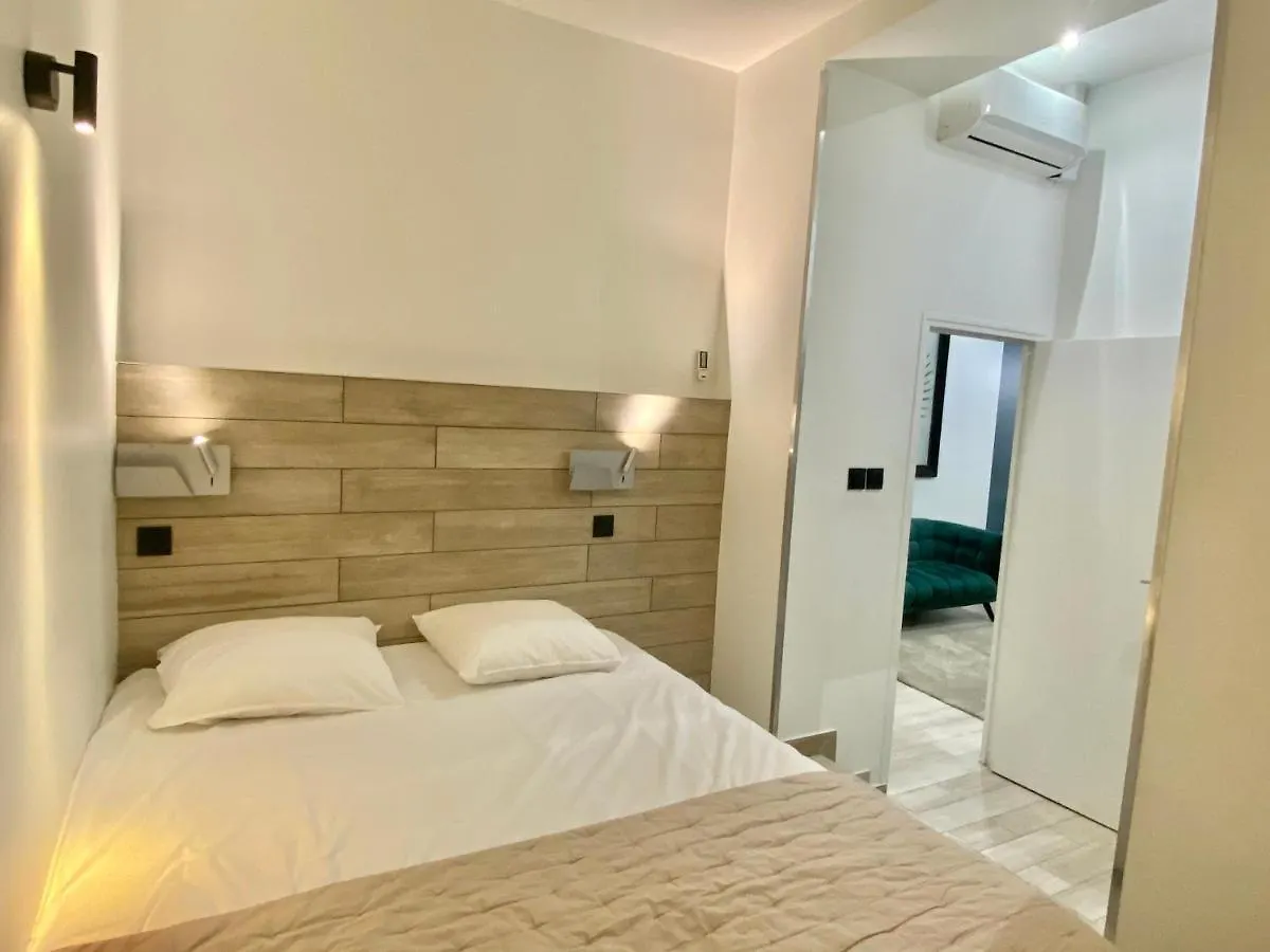Republique Apartment